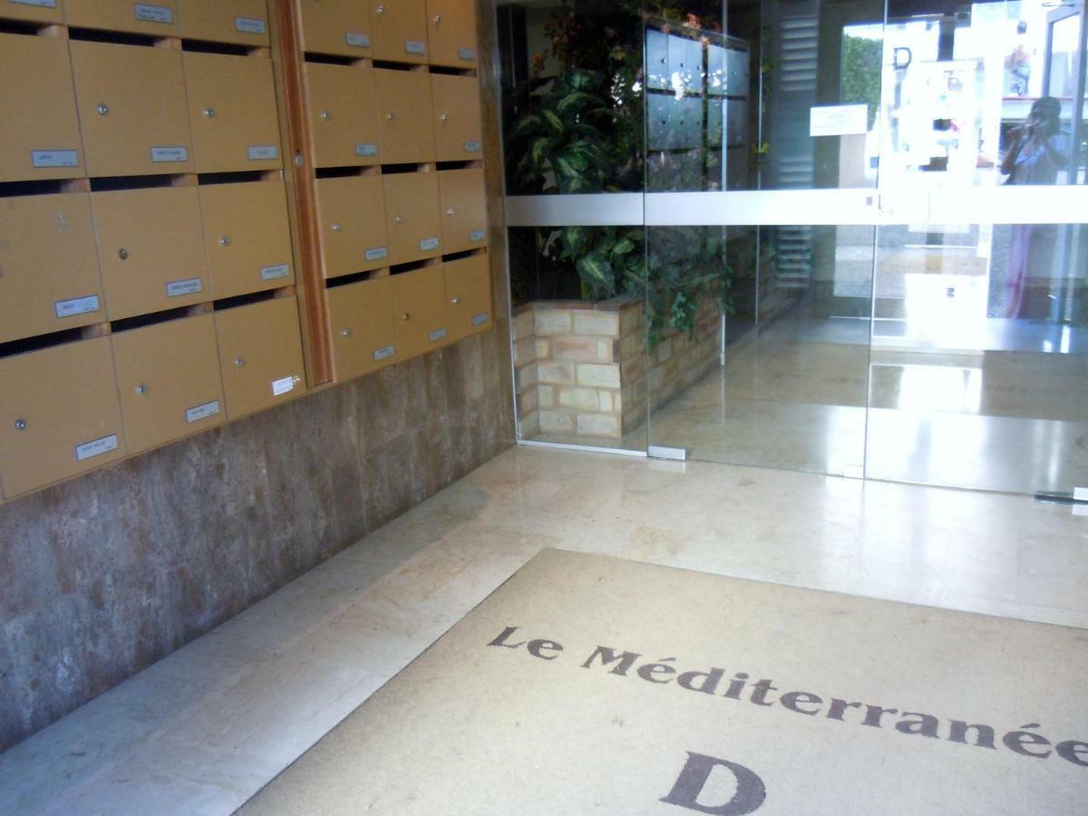 Residence Le Mediterranee Menton Eksteriør billede
